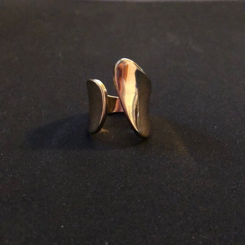 Gold ring